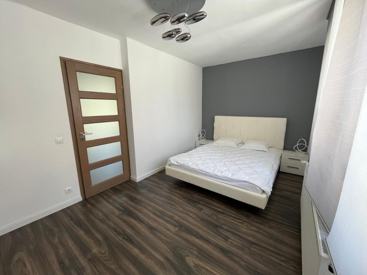 Bagoly Apartman Eger Luaran gambar