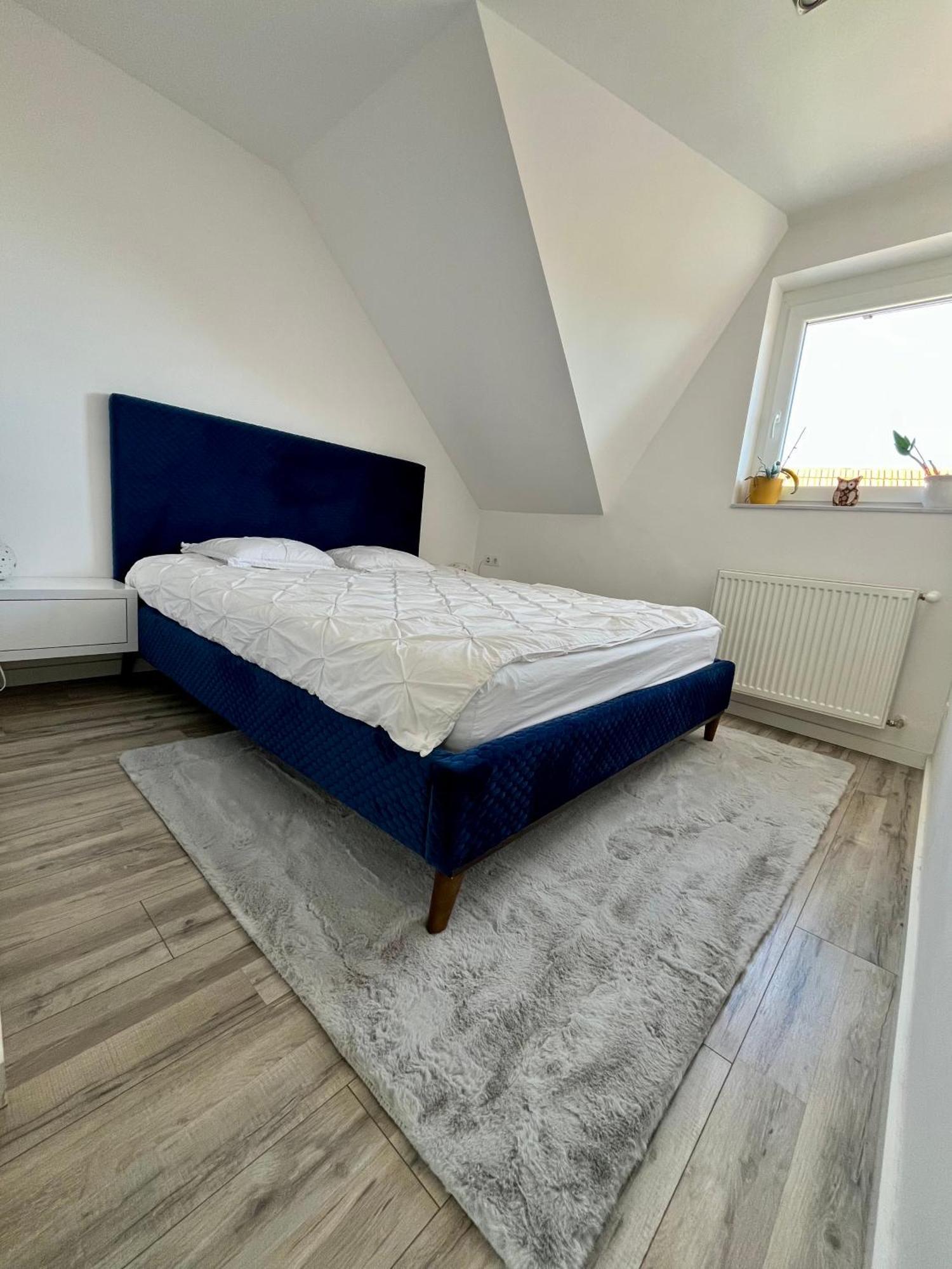 Bagoly Apartman Eger Luaran gambar